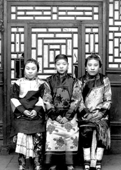 端庄|清朝时期的大家闺秀，端庄秀美，图1堪比貂蝉