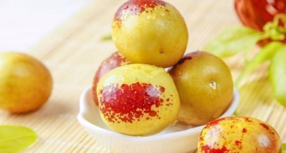 香蕉|经常吃水果的注意,3种水果不能吃,特别是第二种,患癌的风险高