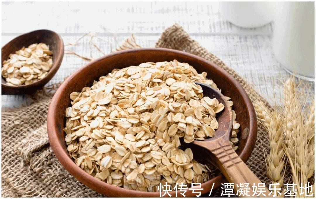 裸燕麦|天然“降糖冠军”找到了,不是苦瓜,平时敞开喝,糖尿病不告而别