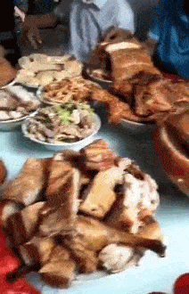 |搞笑GIF:这位哥们厉害了,摔倒了还能跑这么快