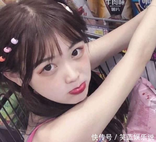 00后女孩脸上有这3大标志,标准的“仙女脸”,坐等暗恋的男生表白吧