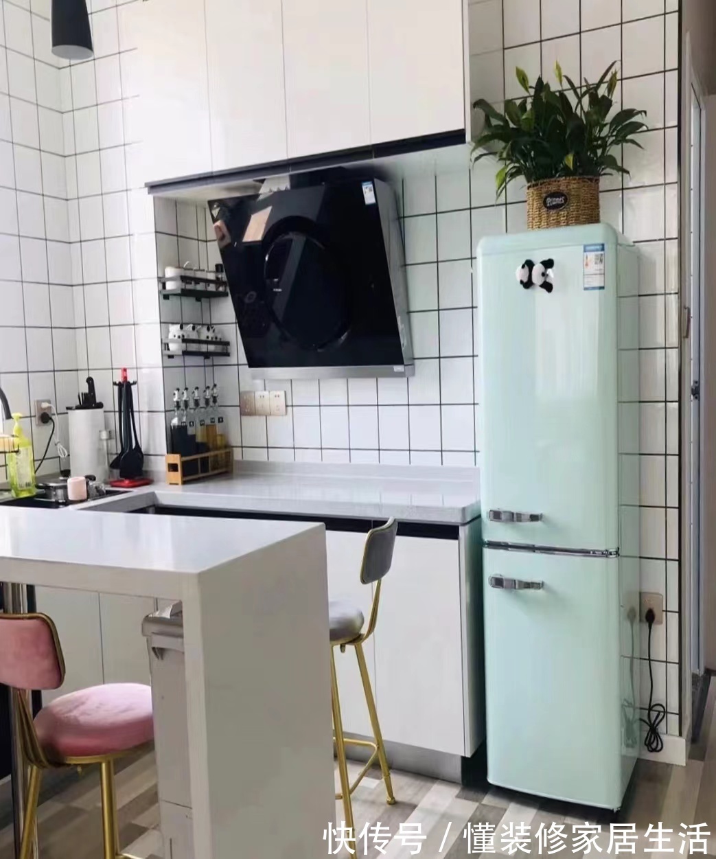 散热|越来越多人不把冰箱放在厨房了,搞卫生太难了!现在流行这样放