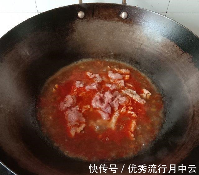 火锅底料|水煮肉片，肉片嫩滑，麻辣鲜香！