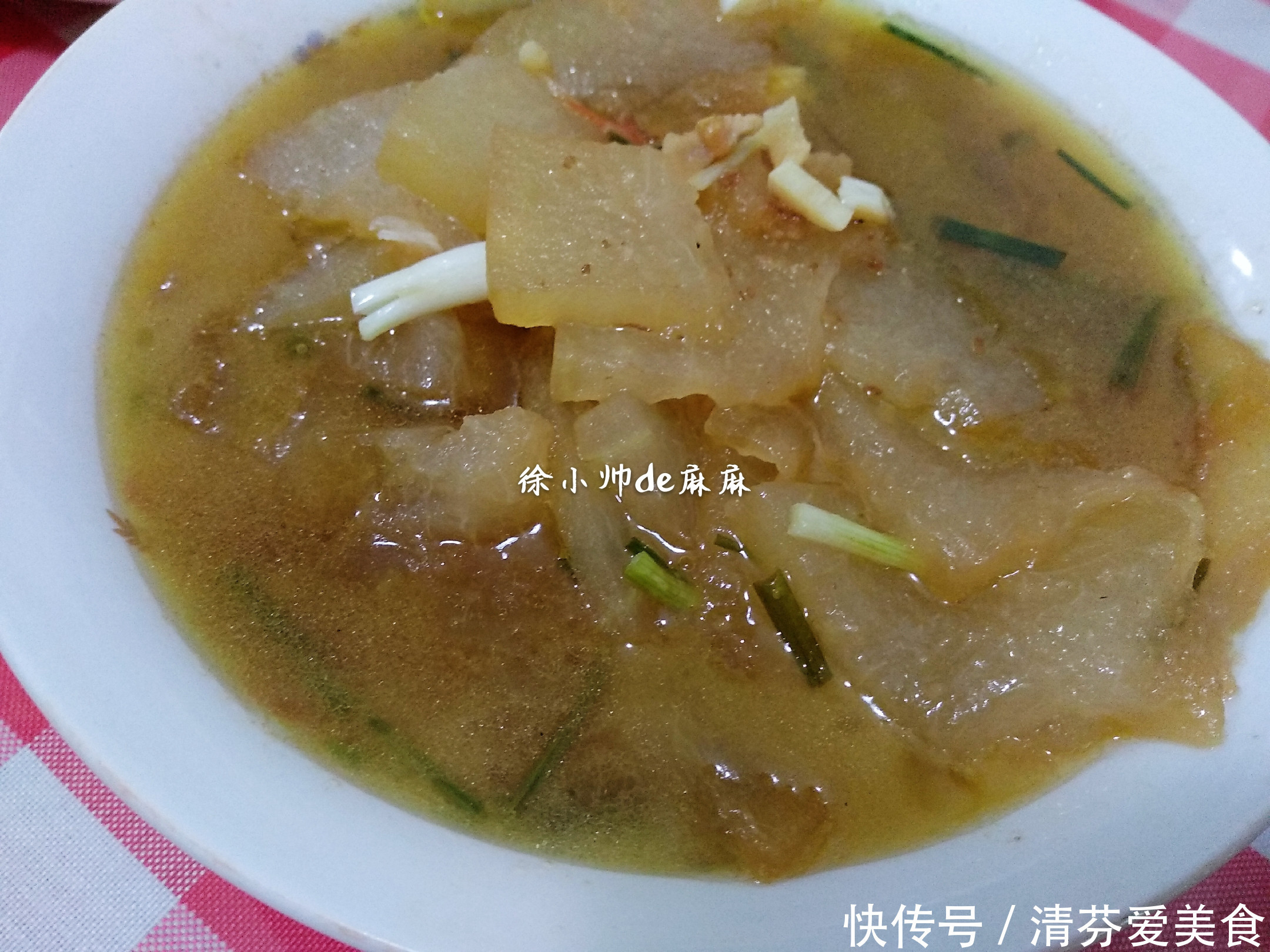 晚餐|晚餐要吃的清淡,多吃蔬菜,这样炒好吃,半个小时搞定3菜1汤!