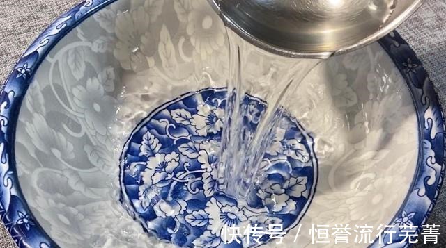 一斤面粉7两水,教你一个炸油条配方,学会都可以开店,别错过!