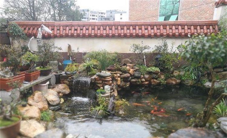 估价|他花3年打造中式庭院，不花钱全靠捡破烂，完工后专家估价百万！