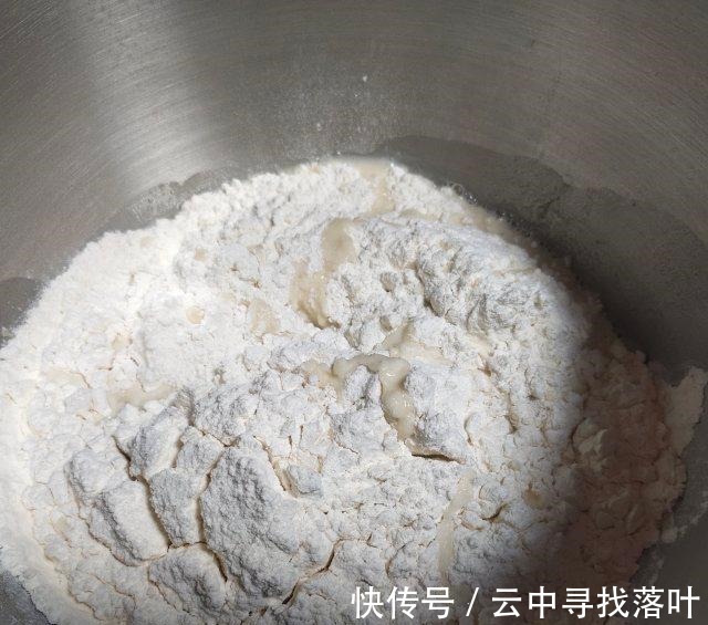 自制汉堡,早餐吃一个,元气满满一整天!