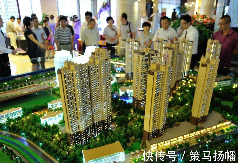 买房|明年房价还会回涨,现在应该逢低买入?5组数据公布,答案很明显