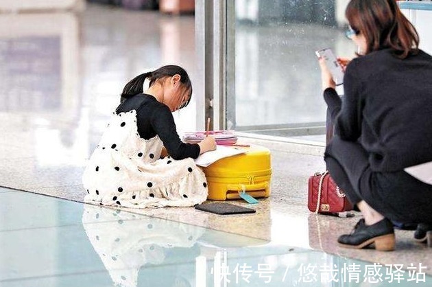 父母|孩子以后能不能有出息,看在公共场合的表现就知道了