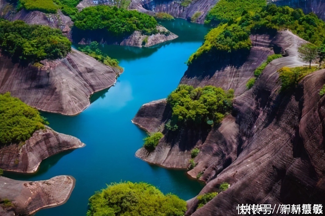 这才应该是我国各省最美打卡地，60岁之前必去，看看你去对了吗