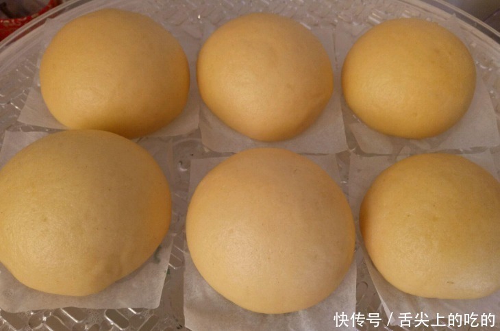 酵母|做玉米面馒头，牢记1个窍门，馒头香软不粗糙，比白面馒头更好吃