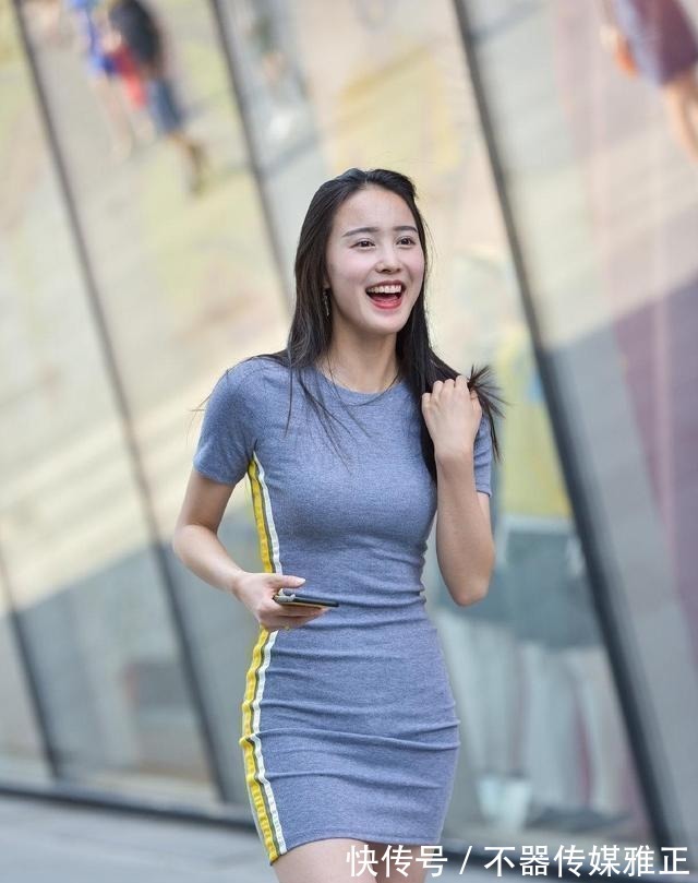 气质|优雅气质的连衣裙可是必备品,搭配风格时尚一些,时髦个性