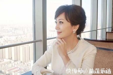 钻石|真正精致的女人,一般会佩戴的首饰,秀出你的气质