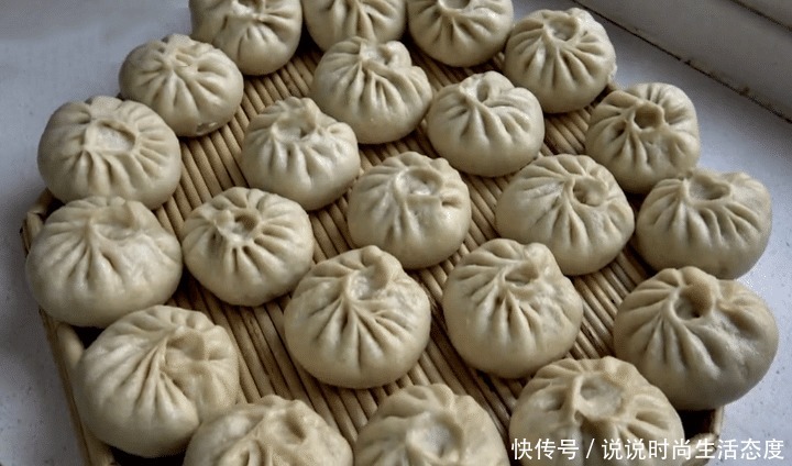  塌陷|无论做什么馅的包子，不要上锅就蒸，多加一步，包子暄软不塌陷