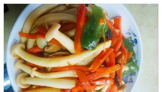 这道食材名副其实,简单4步轻松搞定,味道真鲜