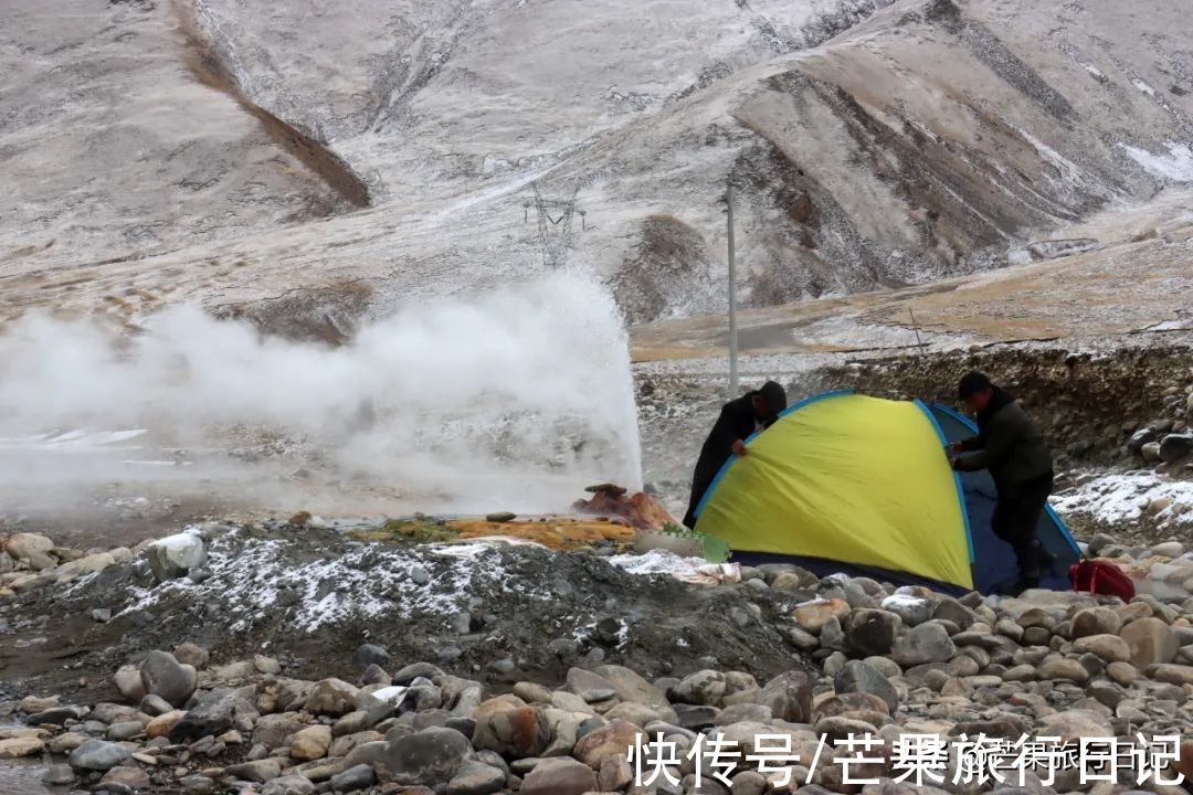 西藏|西藏发现一条神奇的河流，一边是雪山一边是温泉，冰火两重天