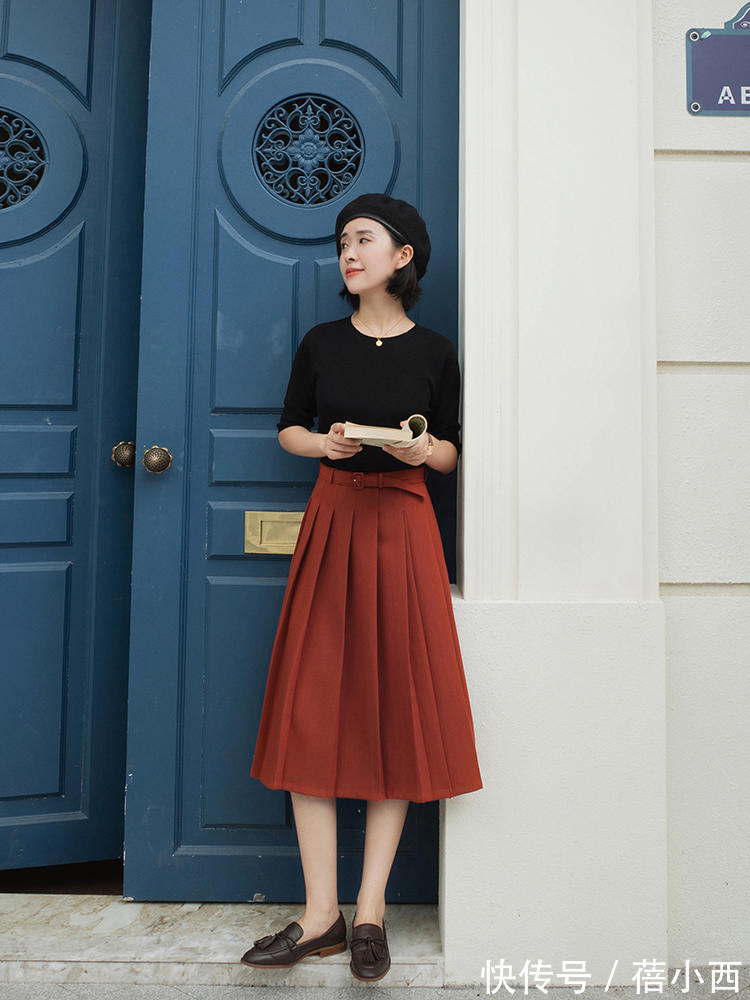 美眉 穿什么“短裙”太土了!瞧今秋流行“膝下裙”,20-50岁穿都好美
