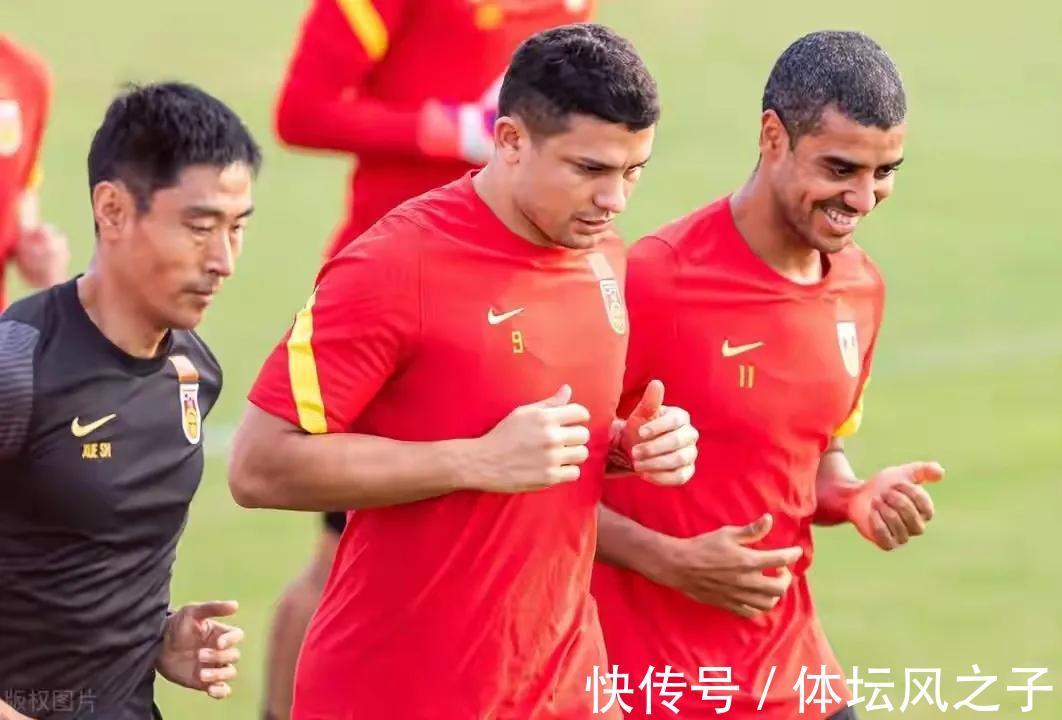 國(guó)足|該球員留洋受阻，本指望他可以成為國(guó)足尖刀，如今可能會(huì)重回中超