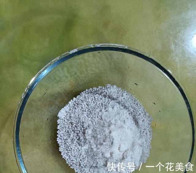 水晶紫薯糕,晶莹剔透,好吃不上火!