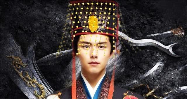 阴险|曹操将3个女儿送入宫中,皇帝看后两腿发软,这招实在是阴险!