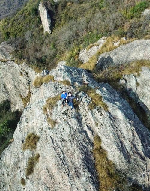 马仁奇峰背面不远处竟还有这么一座神秘未开发的山