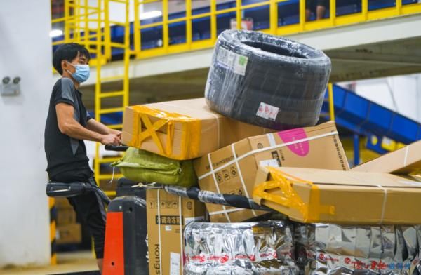 海口|揭秘！海口“双11”背后的速度与激情