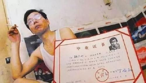 北大陆步轩：不当公务员卖猪肉，为母校捐9亿，成“荣誉校友”