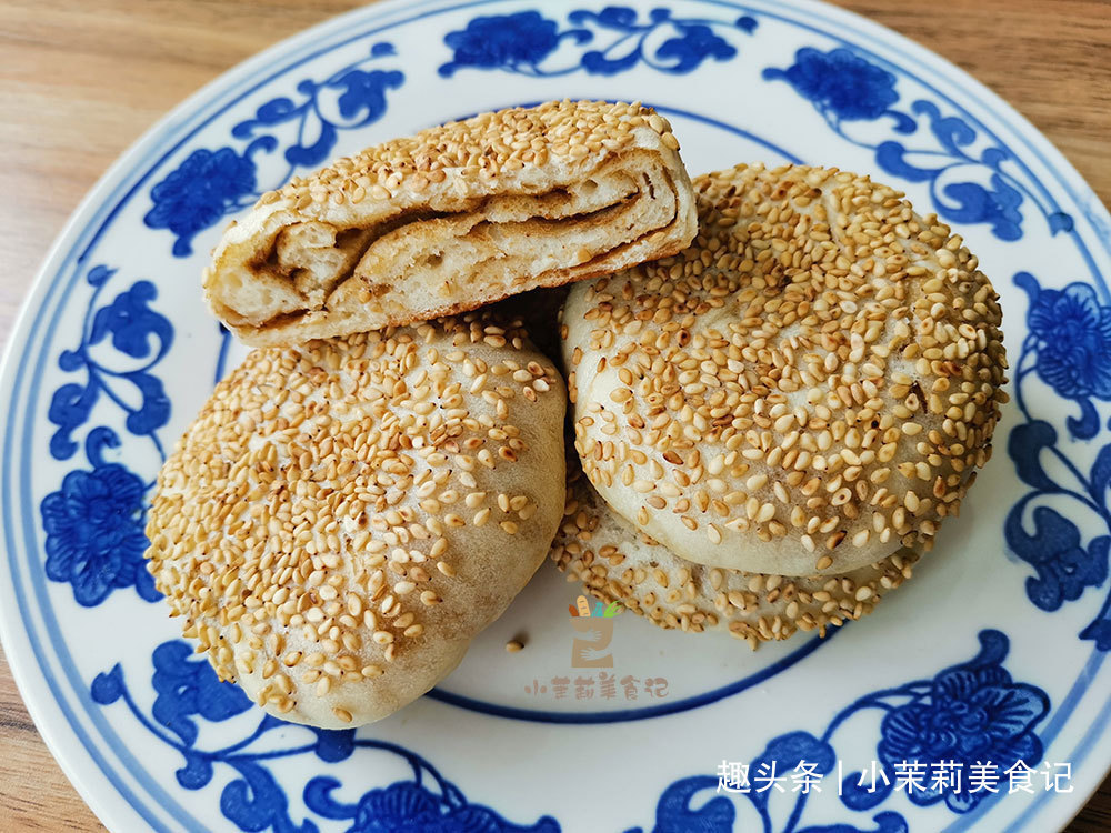 发面时，牢记别直接和面，面点师教我1招，10分钟发满盆，实用！