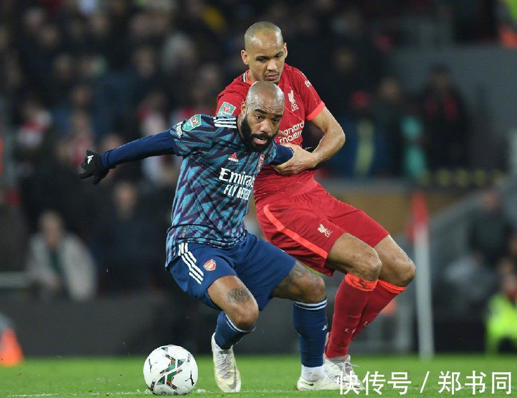 豪门|1-2到0-0!英超豪门又翻车,控球仅2成+被轰17脚,冲击队史第3冠