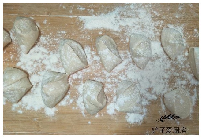 秋天蒸包子，就爱吃这馅，再贵也要买，比韭菜芹菜都香，太好吃了