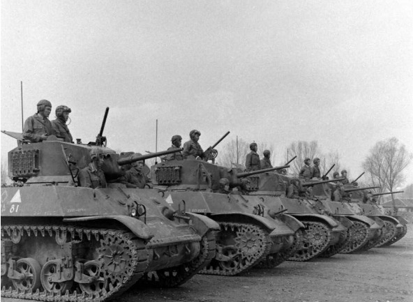 追悼|他是国军闪电战专家，曾任九省司令长官，去世后被国共两党追悼