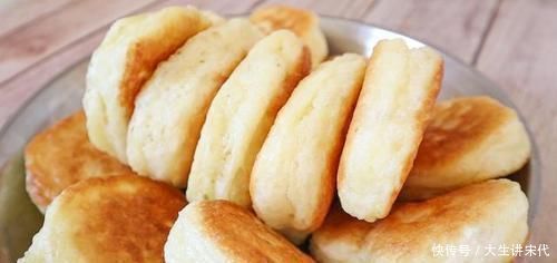 人的一生|做饼时,别再用水和面了,试试新吃法,不揉面不擀面,比吃肉还香