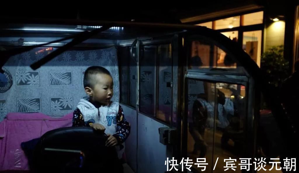年轻人|日本明年开推AI婚配?!狂砸20亿,对象国家包分配!