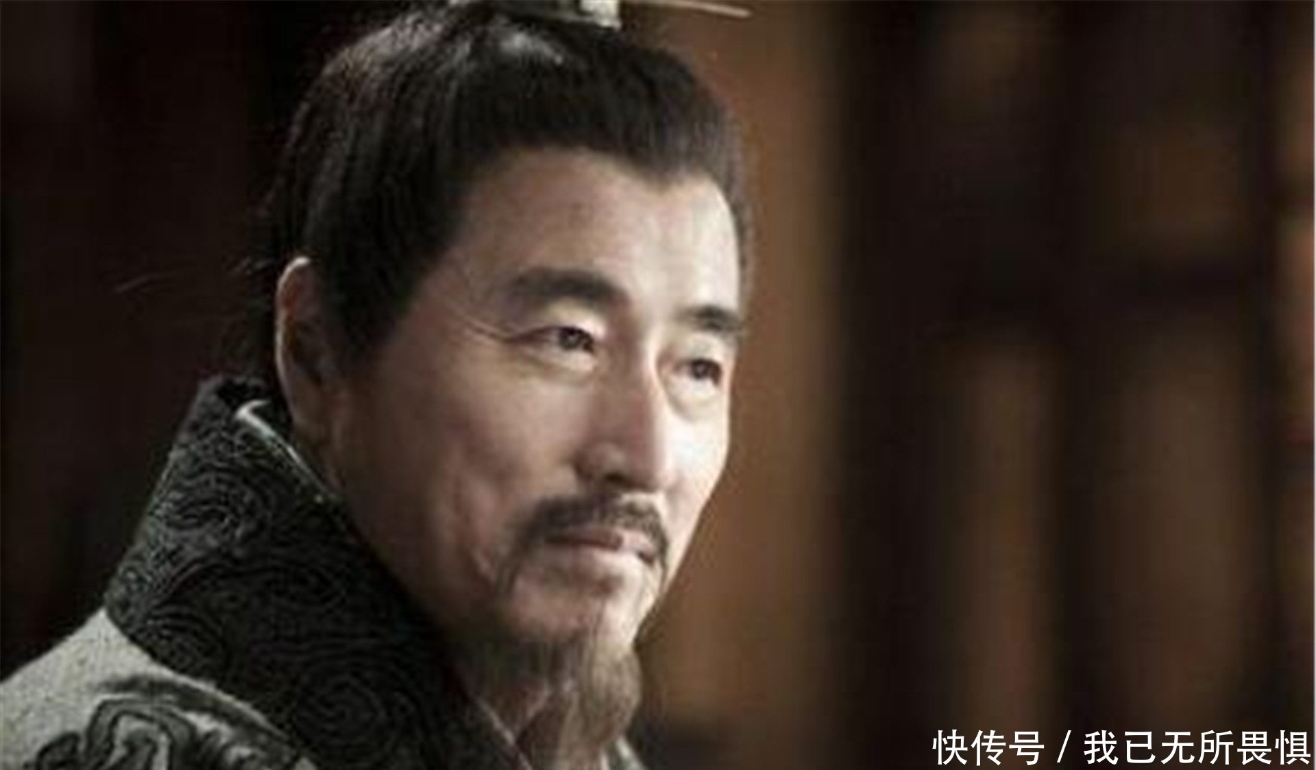 大臣|萧何与刘邦的冲突，君王最害怕的不是大臣贪财，而是贪名？