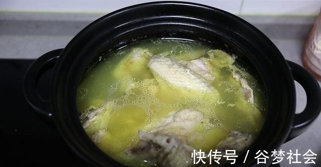 气色|妈妈每天早晨坚持喝“它”,气色红润,皮肤细腻,比吃阿胶效果好