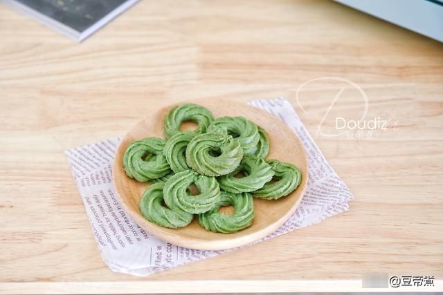  玉米淀粉|闲暇之余给孩子做的小点心，味道香醇口感酥香，实在太好吃了