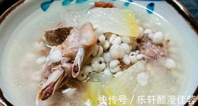 健脾胃|秋天，我家隔三岔五喝这碗汤，去湿寒健脾胃，安稳躲过秋老虎