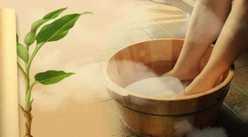 中老年人|泡脚特别养生,但你做错或许不止一次,几个细节该知道了
