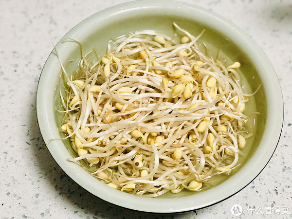 天冷就馋这道菜，人称“如意菜”，价格便宜寓意好，一盘才2元钱