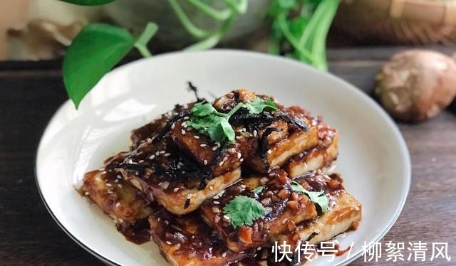 营养价值|立秋后多吃这菜,高钙高蛋白,一煎一拌,汁浓咸香,比肉还好吃!