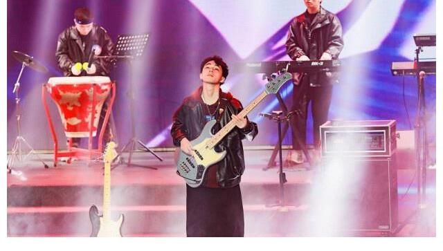 青春洋溢，活力欢唱 长株潭大学生音乐节总决赛举办