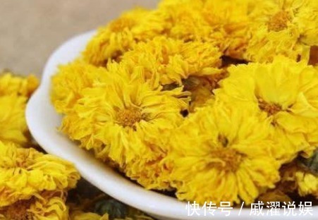 排毒|菊花和此物一起泡，每天一杯，排毒健身，视力好，肝越来越健康