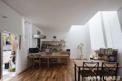 拐角处|今日屋主丨83拐角处的家，一半空间用来“浪费”，太想住了！