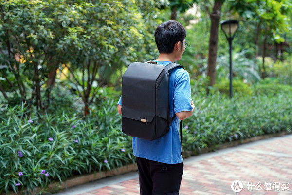 口袋|大学的书包该换新了!地平线8号零感背包使用分享