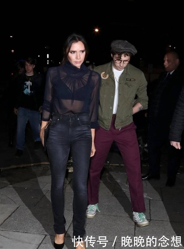 时尚品味|贝嫂为了时尚太拼,上衣仅是一层薄纱,看到高跟鞋又让人不淡定了