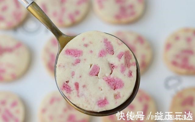 奥利奥的网红新吃法,免打发,零失败,奶味浓郁,一学就会真简单
