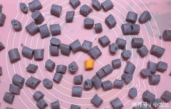 甜品|夏天必学的一道甜品,Q弹爽滑,成本不足三元,每天一碗清凉解暑