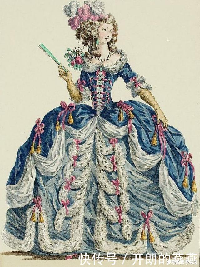 黑皮的女生，不要碰这几种“颜色”的洛丽塔，小心丑出新高度！