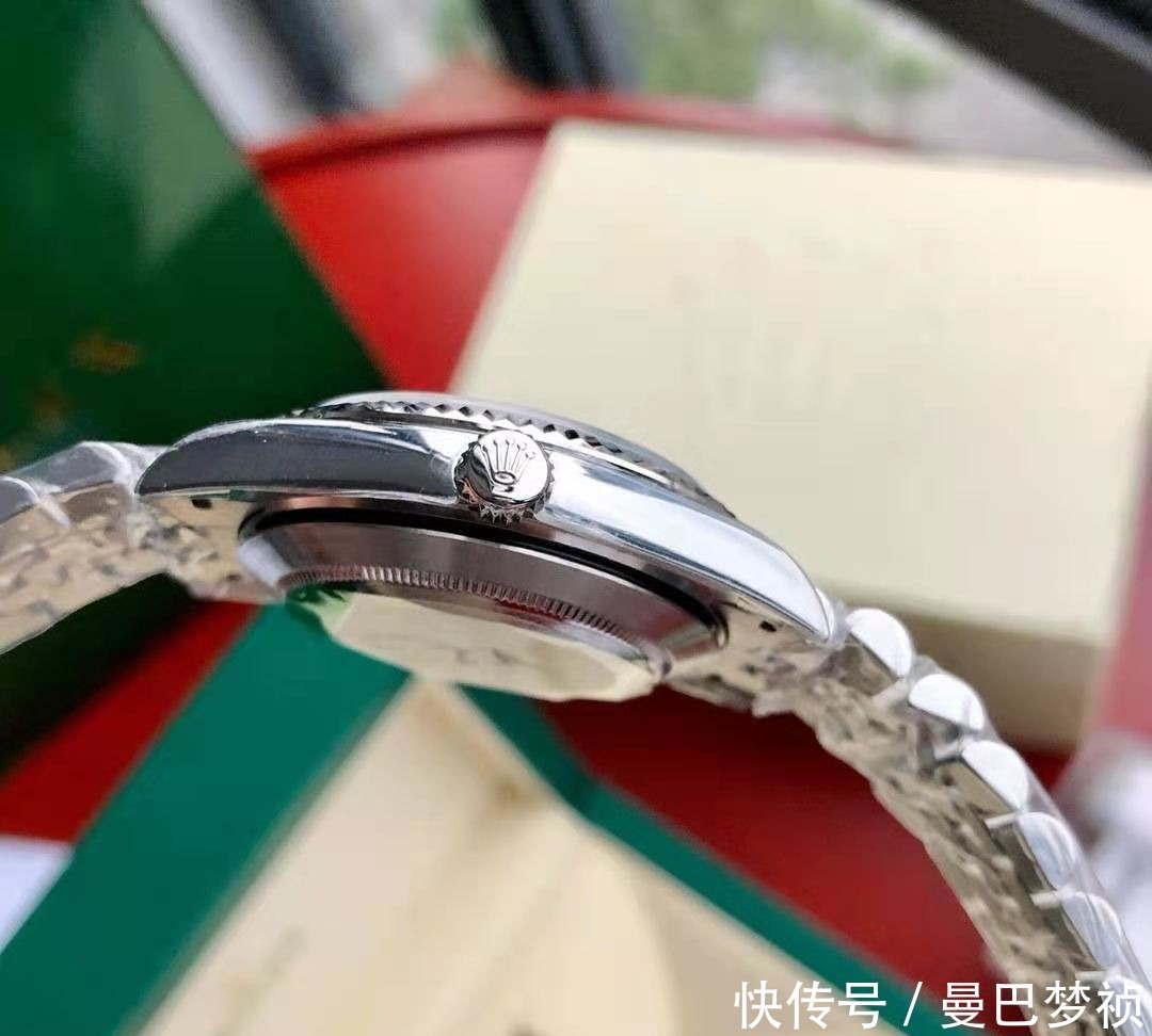 劳力士销量最高的手表，你以为是水鬼，实际却是它