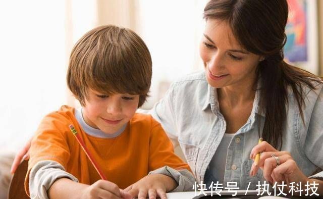 亲妈|孩子自卑竟是亲妈造成的,这几种行为是在毁孩子,你中招了吗